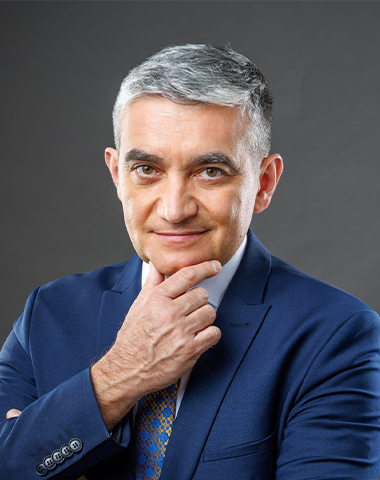 Vlad OPREA